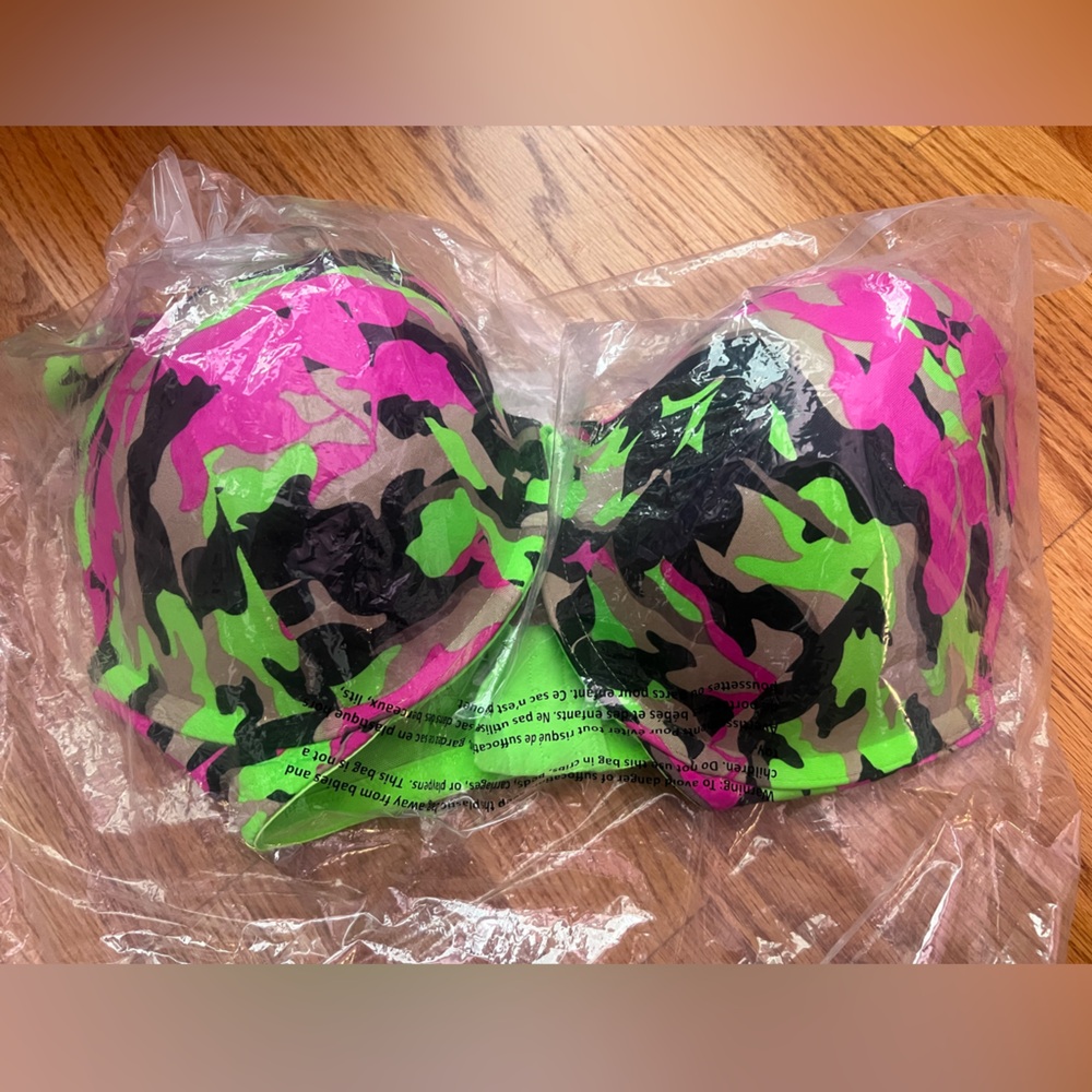 Camo neon bra NEW WITH TAGS!